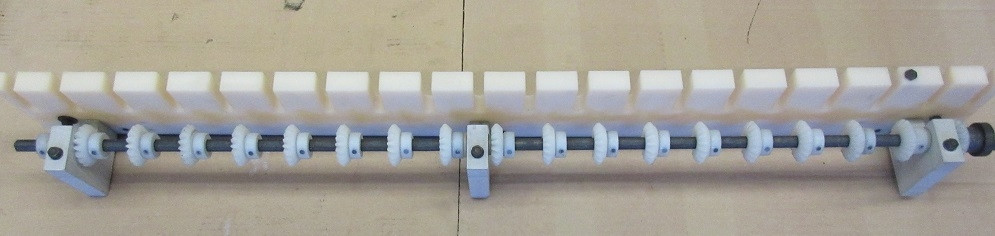 Transportrollenträger  mit Metallverstärkung und Antriebswelle alles Titan 96 cm