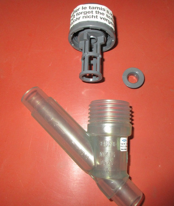 Schmutzfänger Fa. Georg Fischer Typ: 305  NW 20 - Da 25  -  3/4'' ND 10 neu