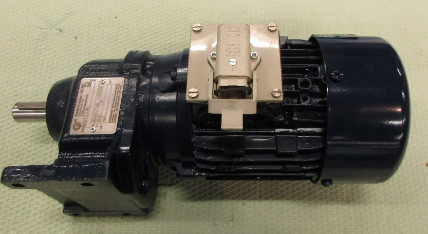 Antriebsmotor - Getriebebau Nord - TYP: SK 05-71L/4REL  - N E U -