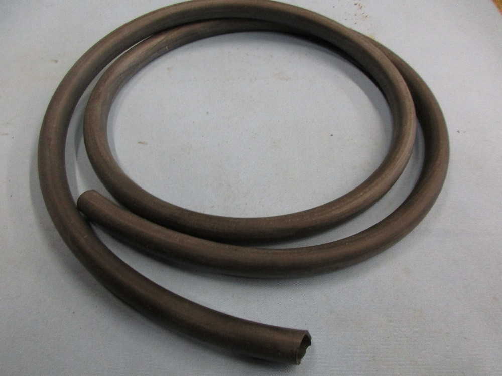Schlauch Viton    12 x 1,5 mm Neu