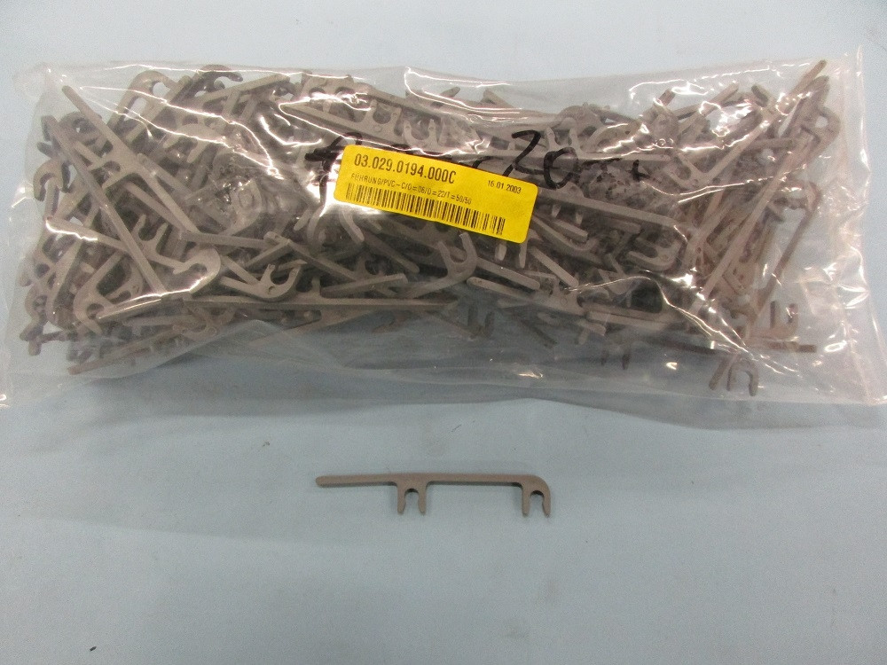 Clips d = 6 mm D= 22 mm PVC 