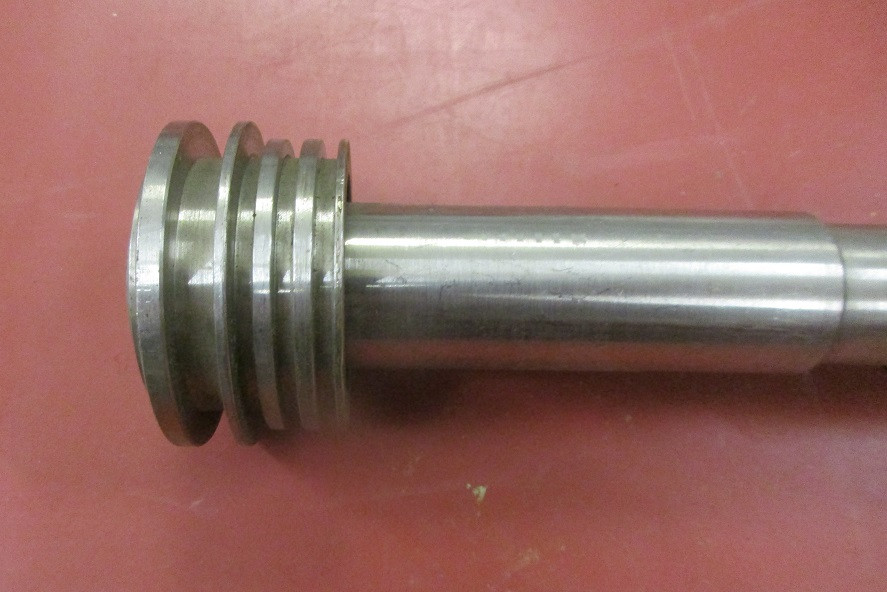 Antriebswelle für Bürsten mit Antriebsrad L= 30 cm
