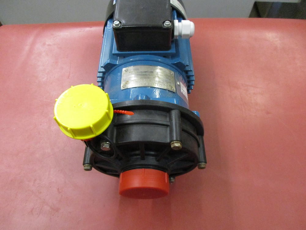 Sondermann Magnetkreiselpumpe Typ 16/200 - 30 s  