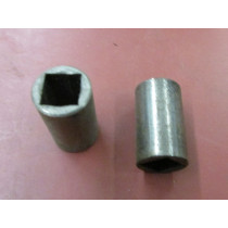 Lagerbuchse/Titan Vierkant 10 mm  D=16 L=27