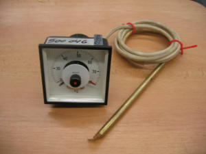 Thermostat mit Zuleitung; Moto Meter AG;  20 - 80° C