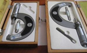 Bügelmicrometer