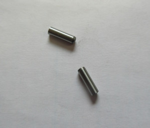 Zylinderstifte NEU 4x18 mm   0,30/St