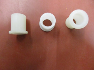 Buchse  / PVDF / d0 12,0 / D = 22,0 / L 10,4 