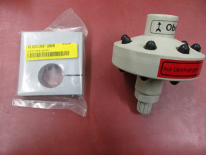 Manometelhalter PVC /Ti 