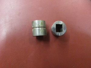 Distanzhülse V2A  guadratisch 10 x 8,00 mm Länge 21 mm 